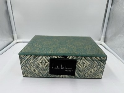 Nicole Miller Decorative Green & Gold Jewelry Box  Velvet Interior 5.5inx8