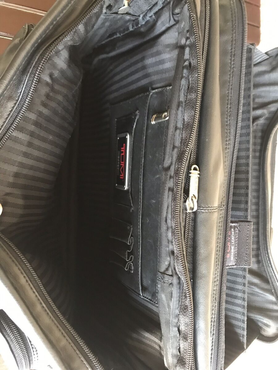 Tumi Limited Edition Alpha Black Leather Messenger Travel Tumi Limited Edition Alpha Black Leather Messenger Travel