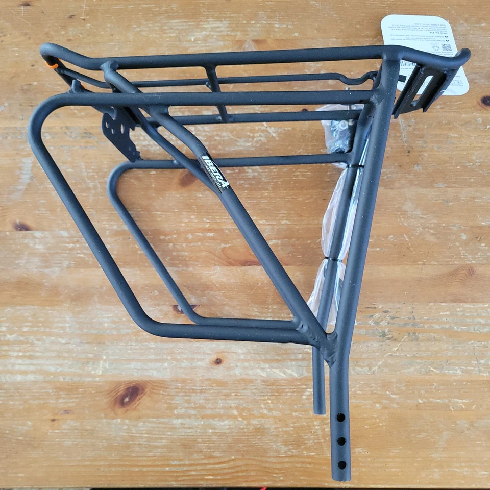 Cuadro portabicicletas de turismo Ibera PakRak montado para tapa y herrajes más pesados Foto 4 de 4