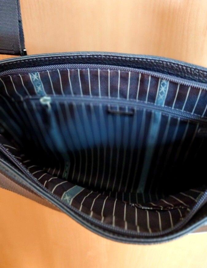 Ermenegildo Zegna Shoulder Crossbody Messenger Bag w/Dust Ermenegildo Zegna Shoulder Crossbody Messenger Bag w/Dust