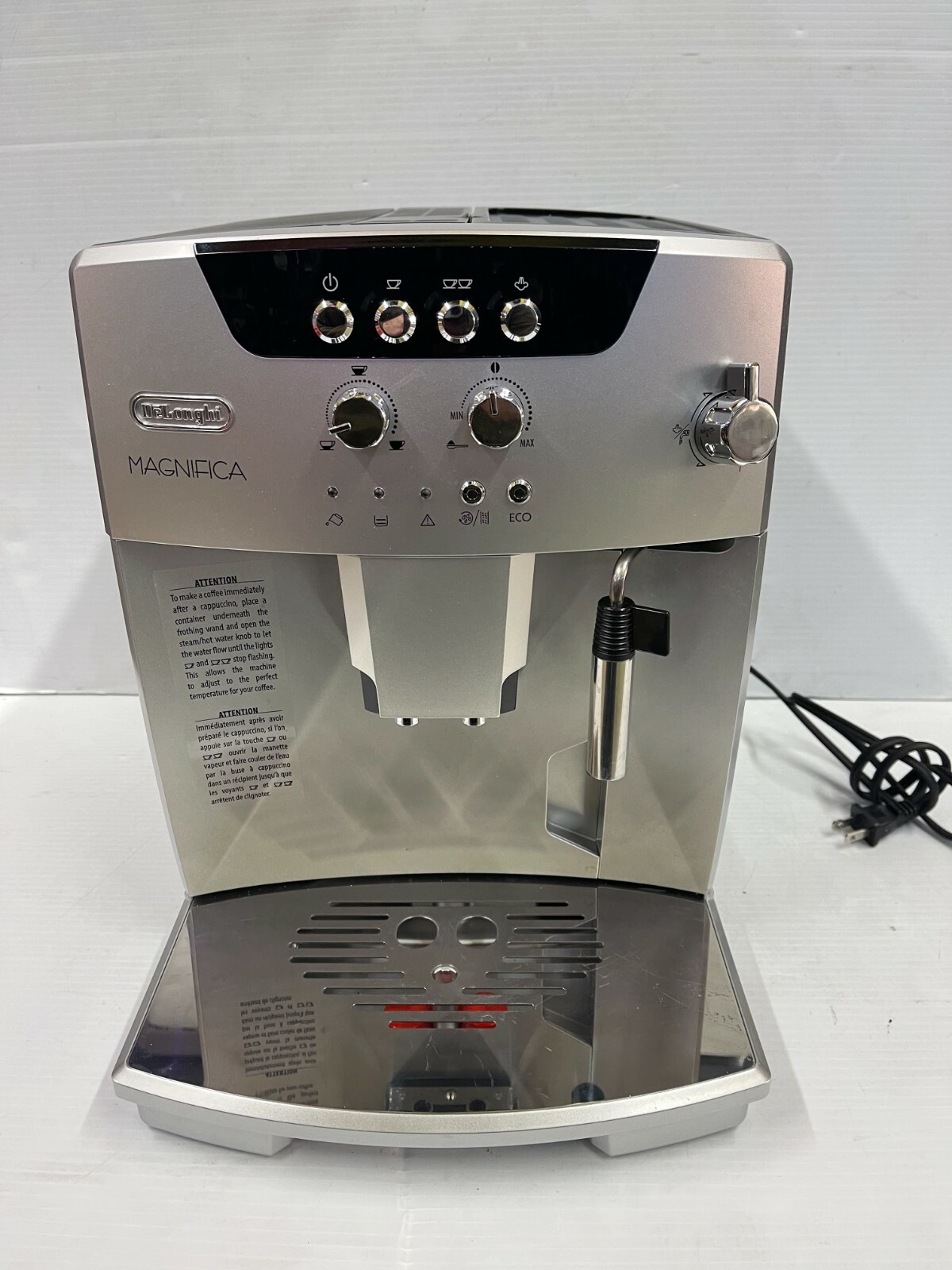 DeLonghi ESAM04110S Magnifica Automatic Espresso Machine - Silver for sale  online | eBay