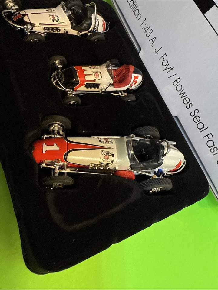 CONJUNTO DE 3 CARROS 1/43 #1 A J FOYT USAC #5 ANÃO, #1 SPRINT, #1 DIRT CHAMP GMP BOWES - Imagem 2 de 4