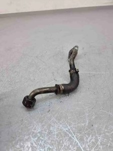 AUDI Q5 8R Turbinenschmierrohr 03l145736f 2.00 Diesel 2011 32586983