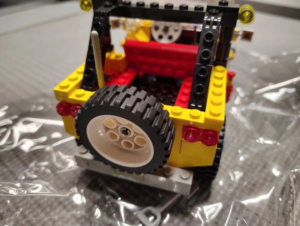 LEGO Model Team: Off-Road 4x4 / 4Wd Rancher 5510-1 Model Team 1986 - Image 4 of 4