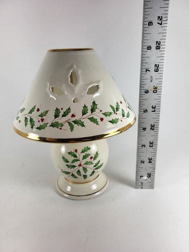 LENOX Holiday Tea Light Lamp Christmas Holly Berry Candle Holder - Picture 9 of 10