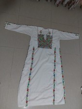 Vintage Hand Embroidered Palestinian Thobe   Traditional Floral Dress   50 Year