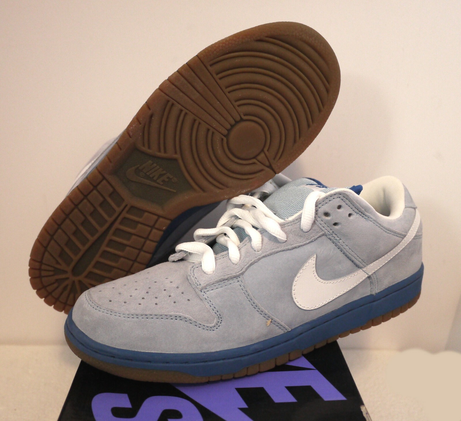 nike dunk sb low border blue