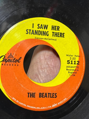Beatles I Want to Hold Your Hand- I Saw Her Standing The 45 RPM record & sleeve - Picture 5 of 9