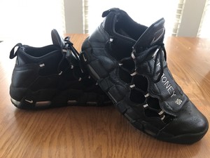 mens nike air more money