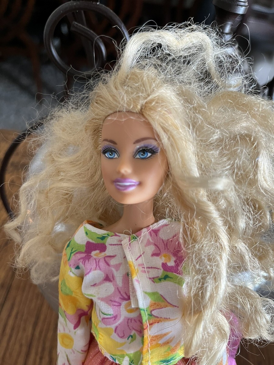 2009 Mattel Barbie Doll Blond Curly Hair