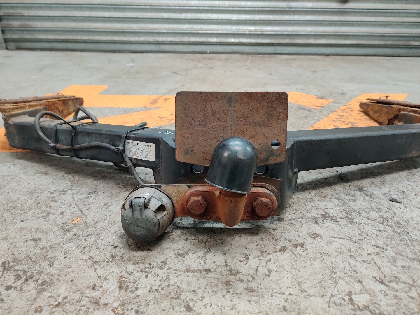 2001 TOYOTA LAND CRUISER COLORADO PRADO TOW BAR eBay