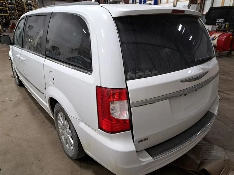 Control de temperatura/calentador/aire acondicionado Town & Country Van Sku #4007477 2015 Foto 4 de 4