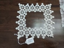 8" SQUARE VTG IVORY Hankie Surround "BORDER" handmade w/small Crochet design