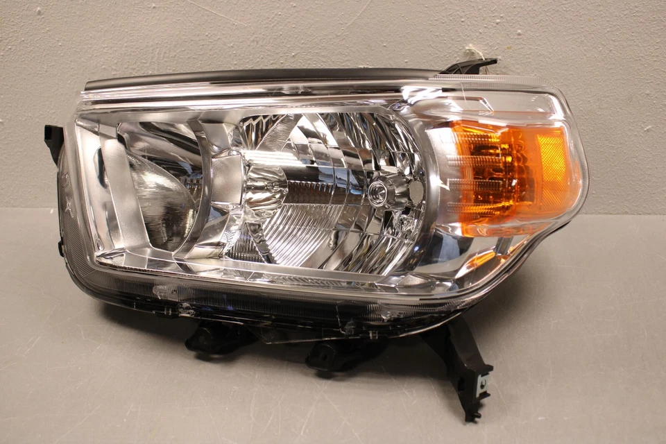 Faro halógeno lado izquierdo Toyota 4runner 2010 2011 2012 2013 Foto 2 de 4