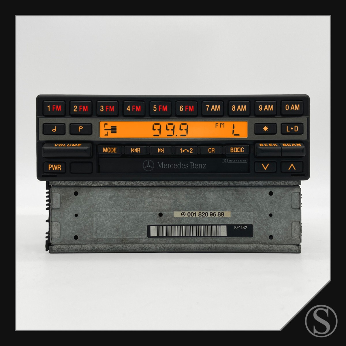 【レア】ベンツ　W124　純正カーオーディオ　Becker Grand Prix Mercedes-Benz BECKER GRAND PRIX RADIO Tape W201 W124 W126