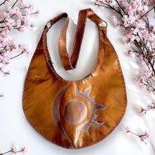 Borsa vintage anni 90 Rinascimento fiera cucita a mano pelle oro sachella sole