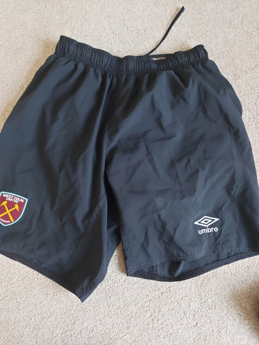 Short baggy vintage Umbro blanc trois quarts, taille M