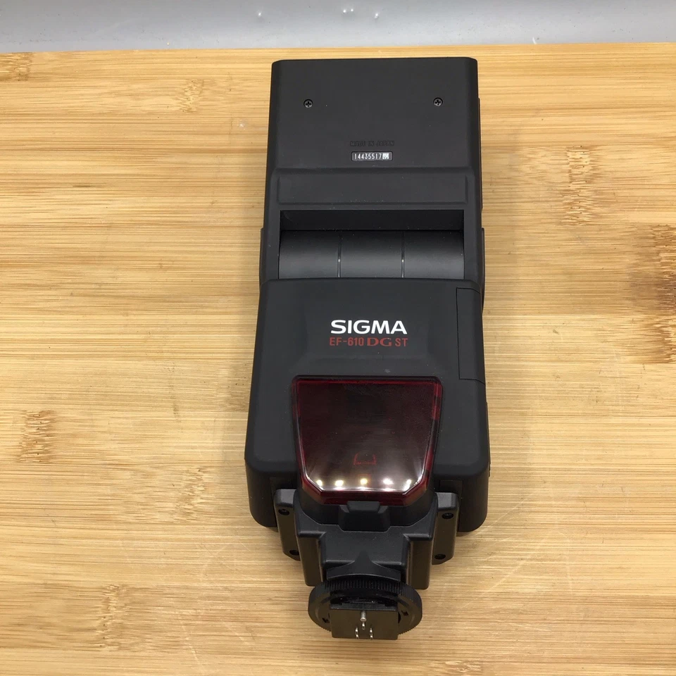 Sigma EF-610 DG ST Electronic Flash For Canon With Bag. - Image 2 of 4