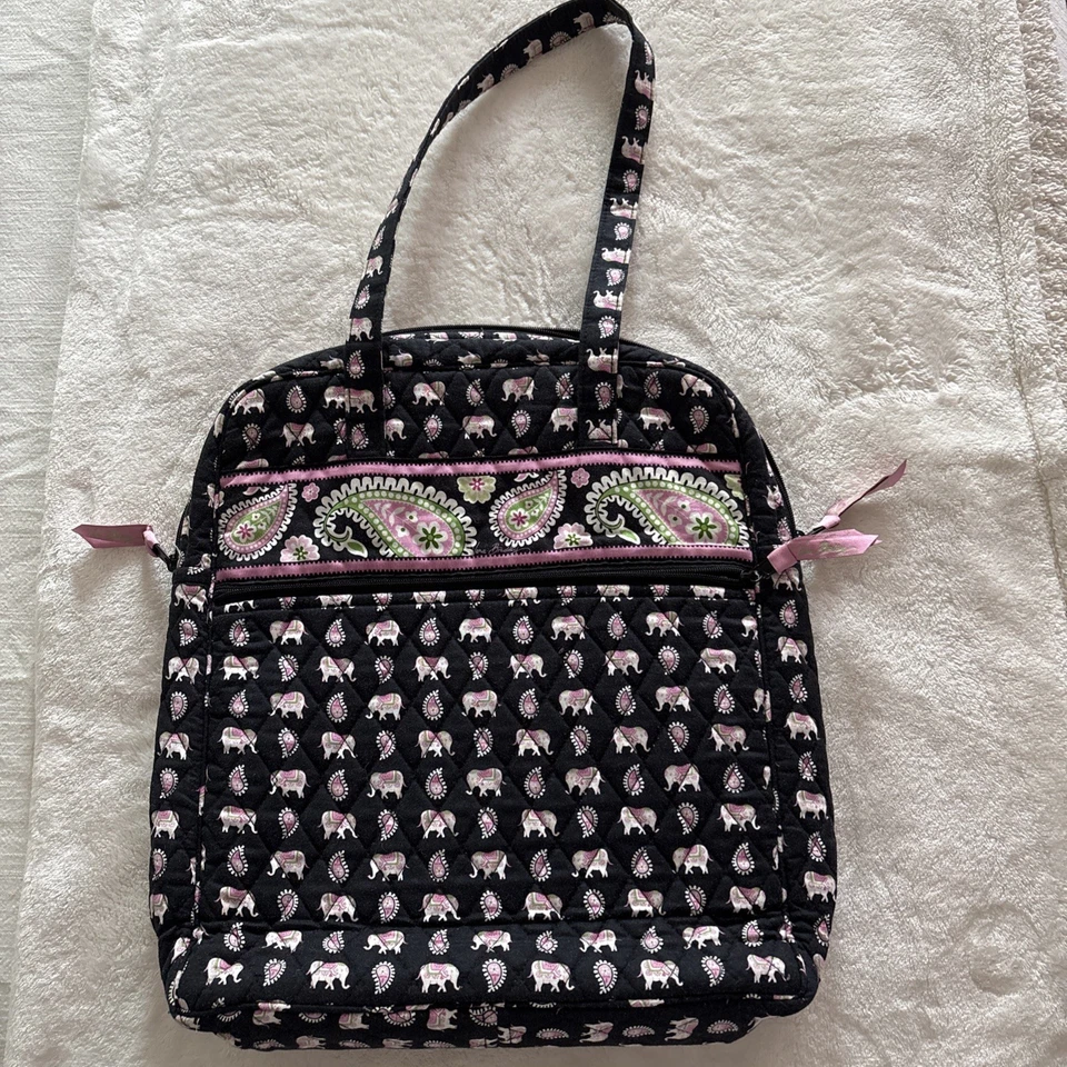 Bolso de hombro acolchado para computadora portátil Vera Bradley Foto 2 de 4