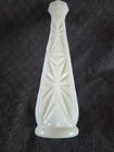 Vintage Anchor Hocking Starburst Pattern White Milk Glass 9" Vase