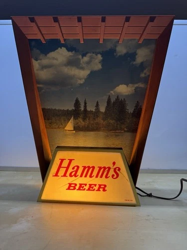 Vintage Hamm's Lighted Beer Sign