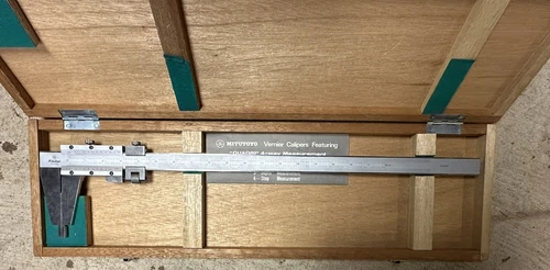 Mitutoyo 160-116 CM-18” Vernier Caliper