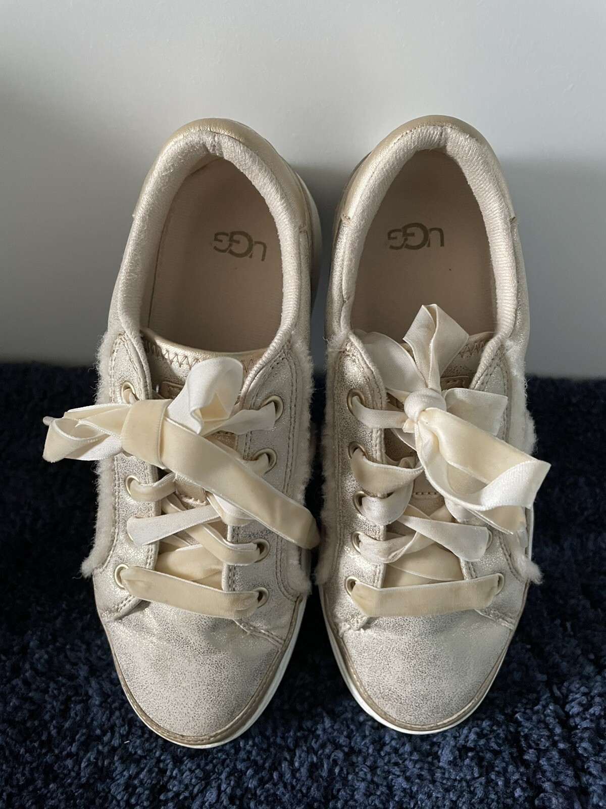 UGG Girls Size 4 Sneakers for Kids
