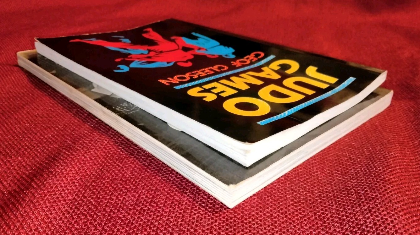 Vintage martial arts books 1977 Sport Judo Japan Kobayashi, 1989 Games