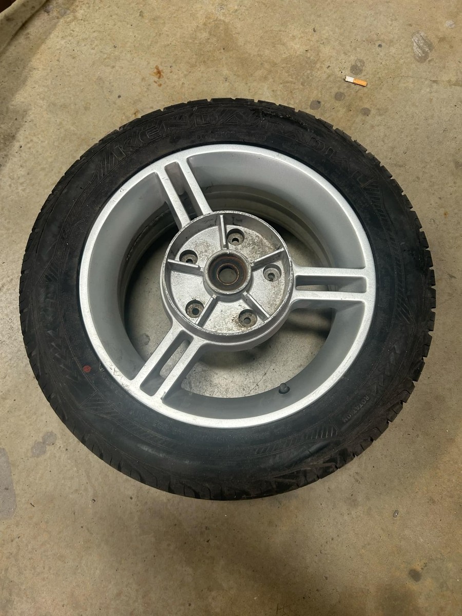 2008-2011 CAN-AM SPYDER RS RT OEM REAR WHEEL & TIRE WITHOUT