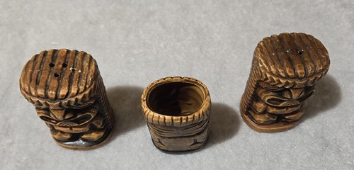Vitage Hawaiian Tiki Ceramic Salt & Pepper and Toothpick Holder - Foto 8 di 8