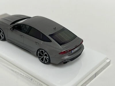 MOTORHELIX Audi RS7 1/18 限定28/50 1/18 Motorhelix Audi RS7 (Pink) Resin Car Model Limited 50