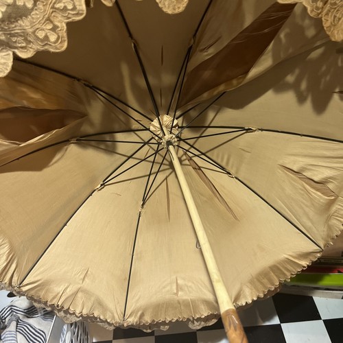 Antique/Vintage Victorian Style Cotton Lace Parasol Champagne Umbrella - Picture 7 of 18
