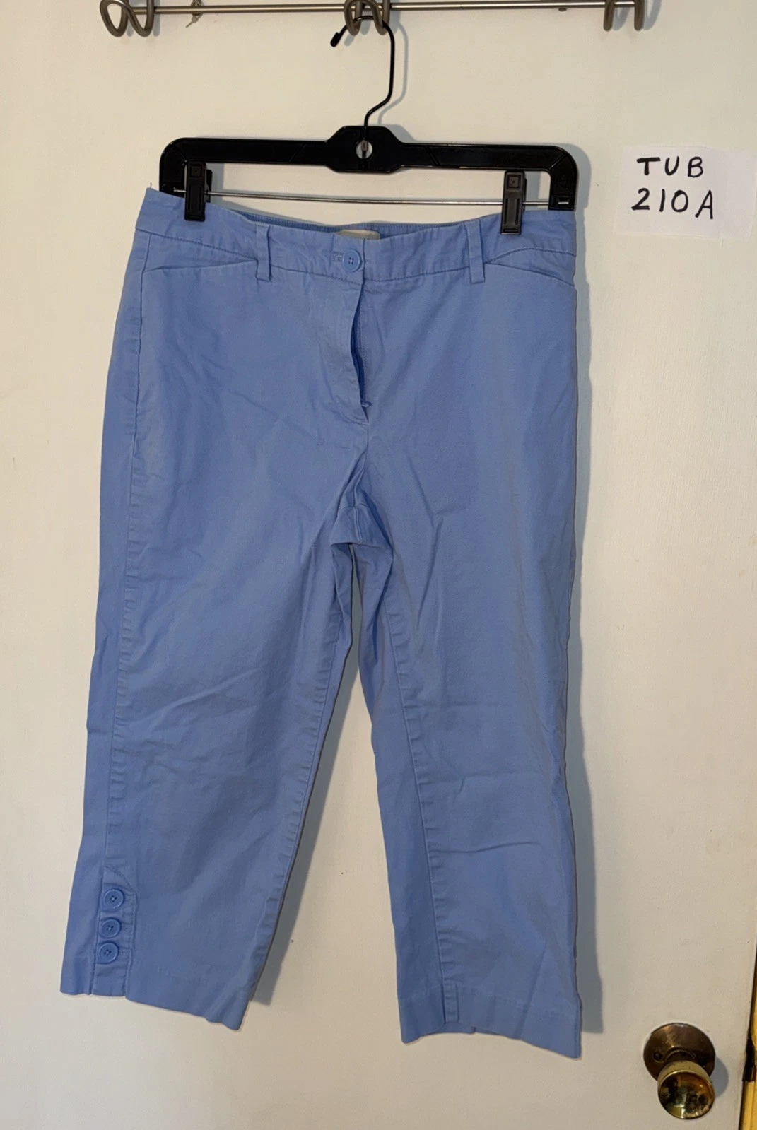 Talbots Women’s Light Blue Capris Size 6 P