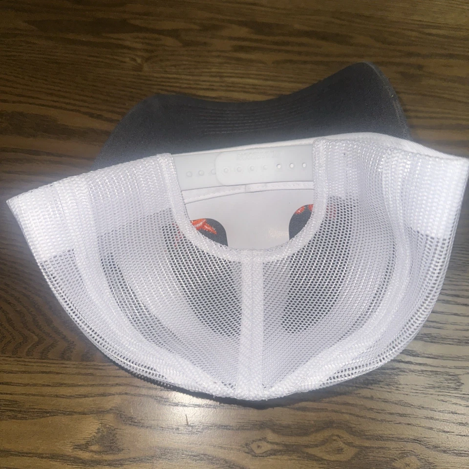 Sombrero Oficial Bobcat Skidsteer Education Adulto Ajustable Color Gris Foto 2 de 4