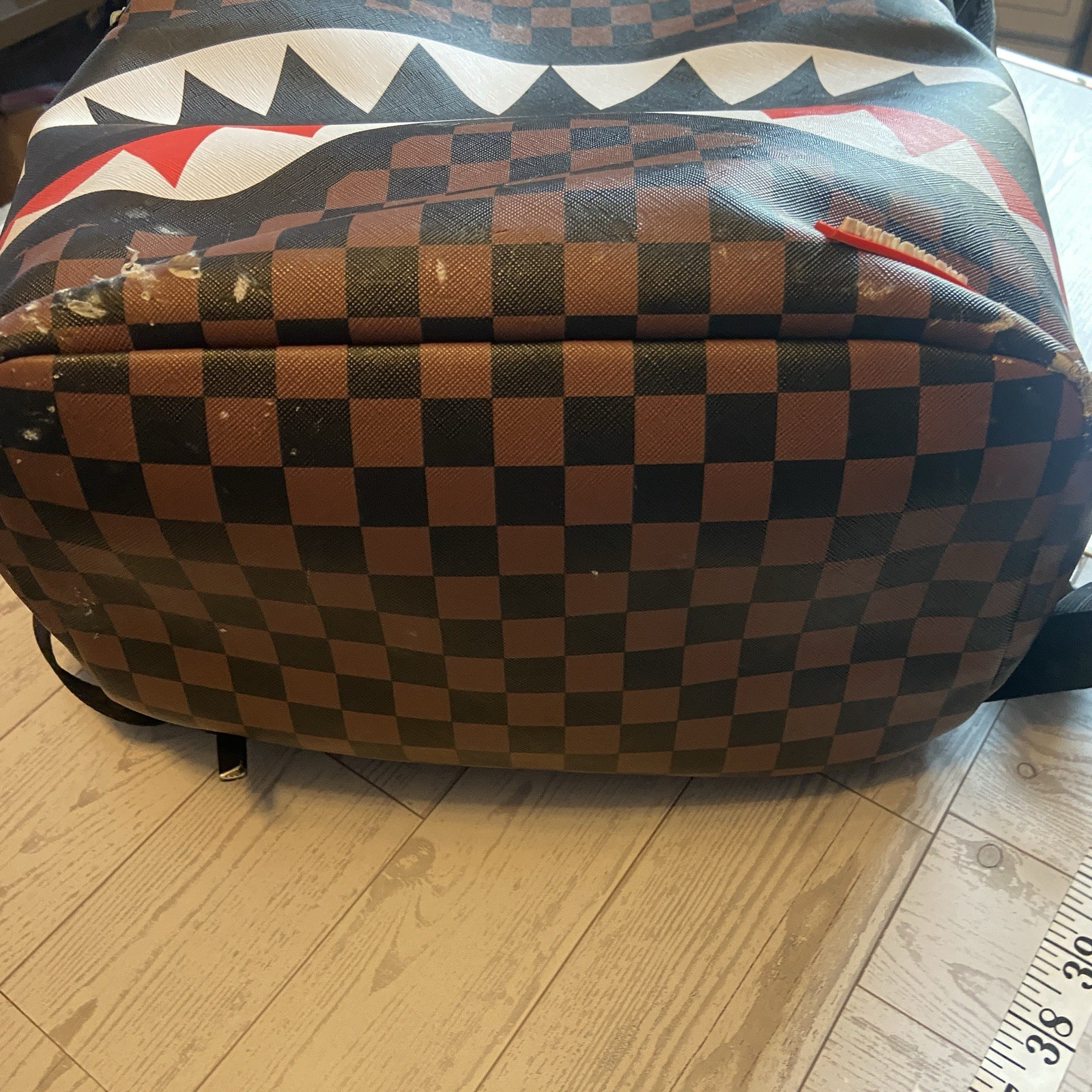 Sprayground Limited Edition Brown Checkered Shark Mouth Backpack Gold Zip School image 2