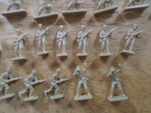Airfix WW2 German Afrika Korps type 2 figures (loose no box) - Picture 8 of 8