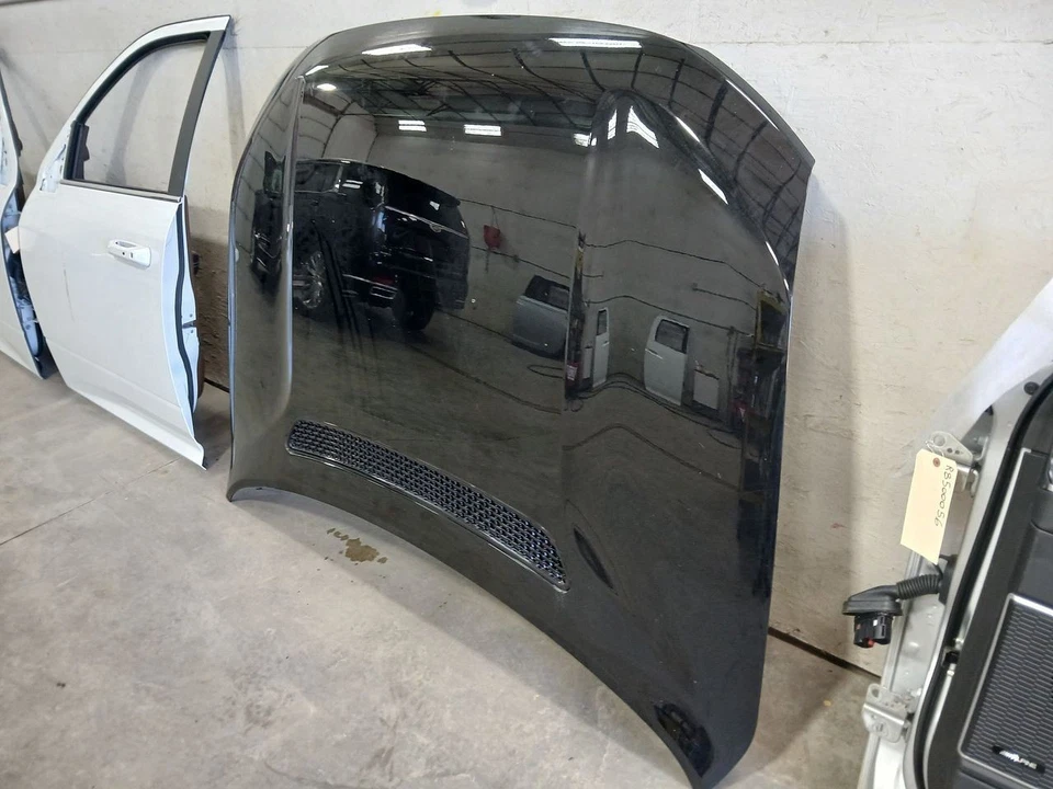 Jeep Grand Wagoneer 2025 capó 3102787 Foto 2 de 4