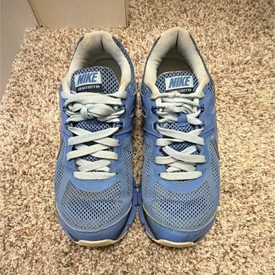 Nike Air Max Defy Women s 6.5 Running Shoes Clean Gently Worn