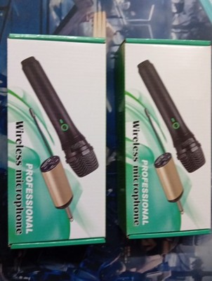 Professionelles kabelloses Mikrofon Dual UHF kabelloses Karaoke Mikrosystem 2 Stück 