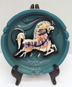 Sascha Brastoff Handsigned Horse Round Caramic Art Ashtray