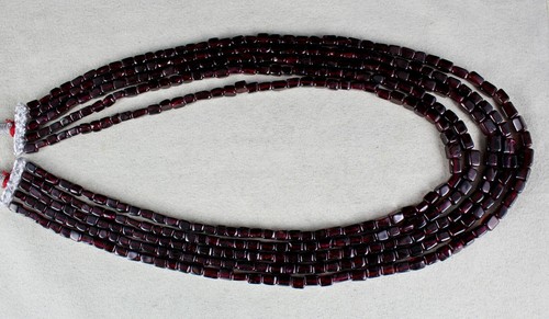 Natural Garnet 842 Ct Square Beads 5 Line Ladies Fashion Necklace - Picture 5 of 9