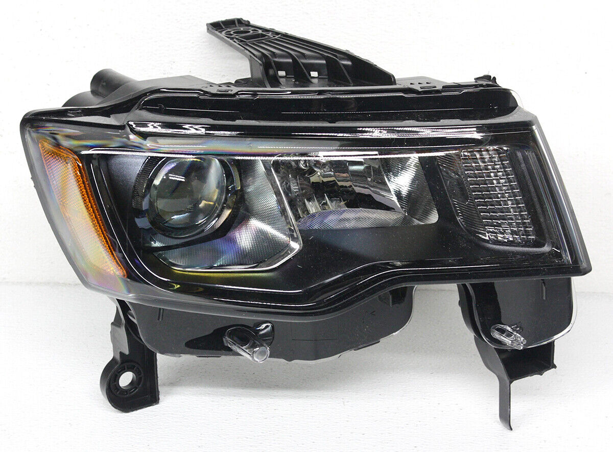 OEM Right Passenger Side Halogen Headlamp For Jeep Grand OEM Right Passenger Side Halogen Headlamp For Jeep Grand