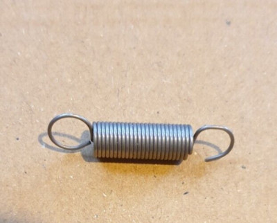 Mikrowellen Türschnäpper Riegel Haken Innenmontage offene Feder 34 mm