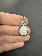 2.8g VTG Sterling Silver 925 Mother Of Pearl & Sapphire Pendant Jewelry lot S