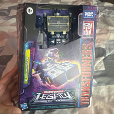 Takara Tomy Transformers Legacy Voyager Class Soundwave Transforming Figure 8