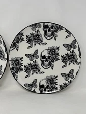 Zrike Brands Skull Flowers Butterfly Black White 10.5” Dinner Plates (2) NEW HTF