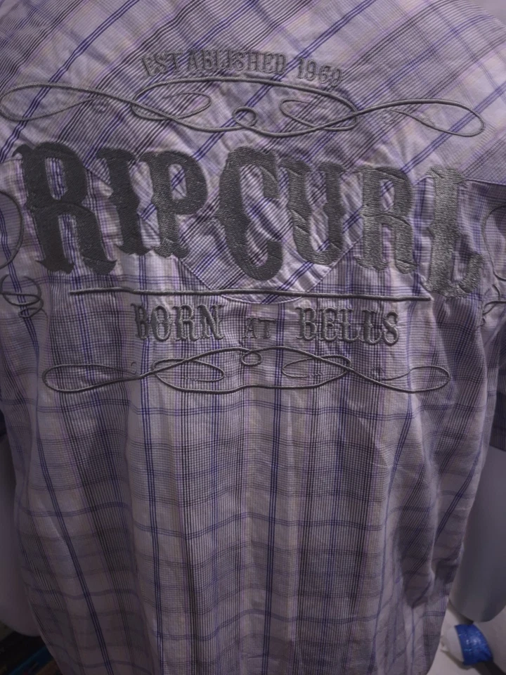 Rip Curl Mens Purple Embroidered Logo Short Sleeve Surf Shirt Casual Size XL - Image 4 of 4