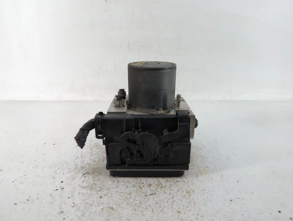 2007-2009 Land Rover Lr3 Abs Pump Control Module N78LF - Image 4 of 4