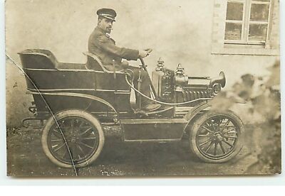 Fotokarte - Raucher Mann am Steuer eines Autos - 18629