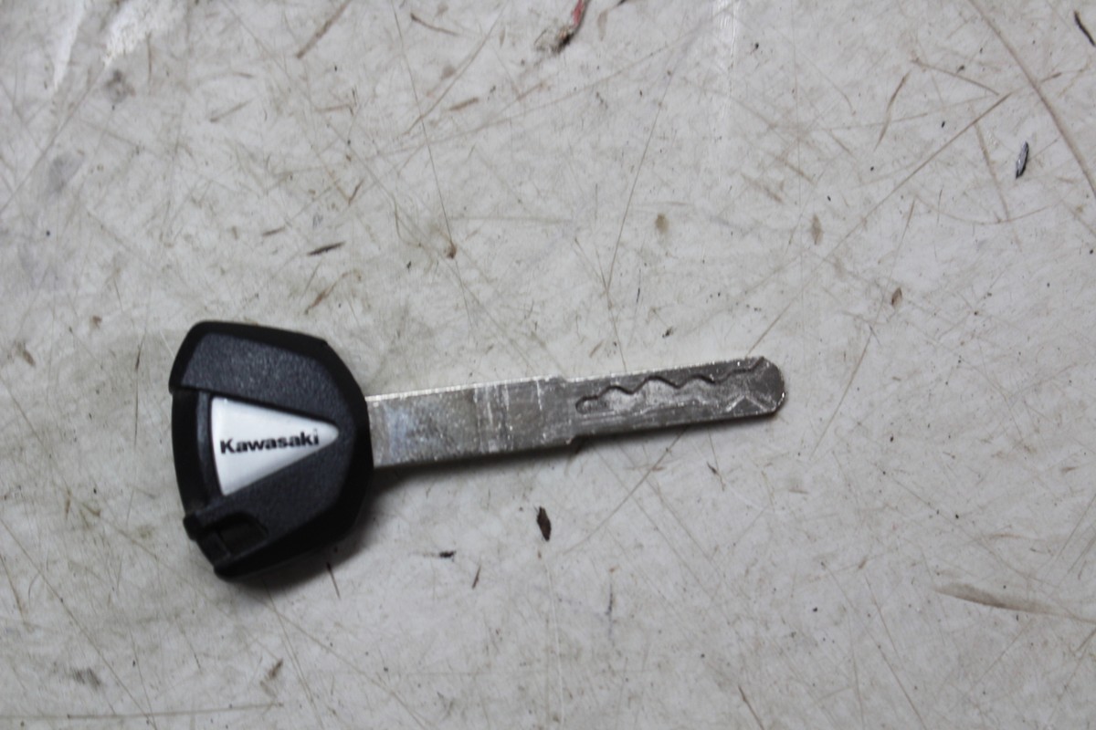 2024 Kawasaki Z500 Ignition Lock Key Set With Gas Cap | OE